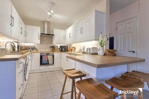 Photo 5- click for photo gallery